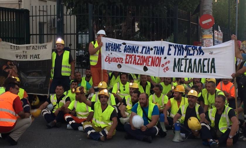 Στην ΕΡΤ οι μεταλλωρύχοι – Ζητούν συνάντηση με Τσίπρα, Μεϊμαράκη (pics&vids)