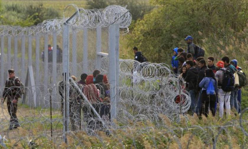 Η Ουγγαρία κατασκευάζει φράχτη και στα σύνορα με την Κροατία