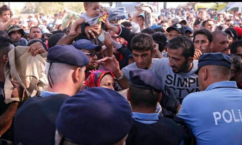 Νεκρός πρόσφυγας σε συγκρούσεις με την κροατική αστυνομία (pics+vid)
