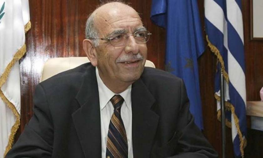Απεβίωσε ο πρώην ΥΠΑΜ Κύπρου Κώστας Παπακώστας