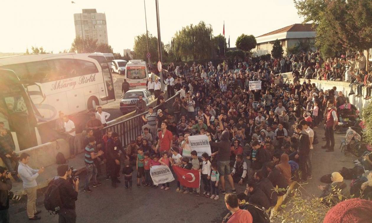Οι τουρκικές Αρχές κλείνουν το δρόμο των προσφύγων προς την Ανδριανούπολη
