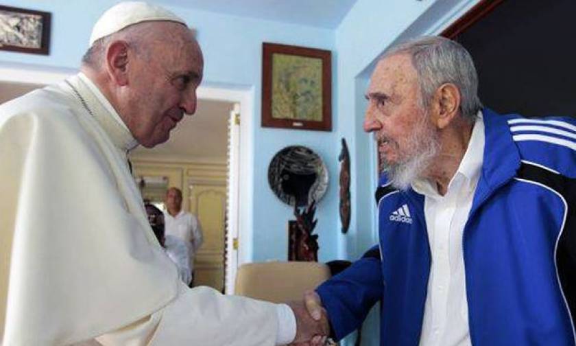 Κούβα: Η ιστορική συνάντηση Φιντέλ – Πάπα (video)