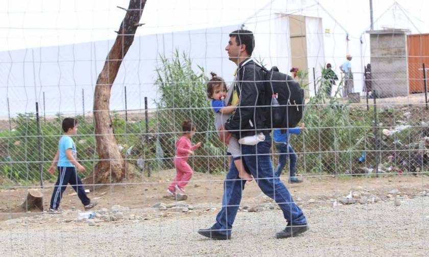 Περισσότεροι από εκατό χιλιάδες μετανάστες εισήλθαν παράνομα στην Ελλάδα