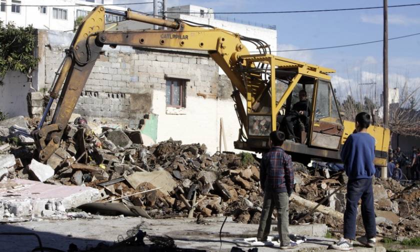 Αναστολή κατεδάφισης κτιρίων στην περιοχή της Ραφήνας