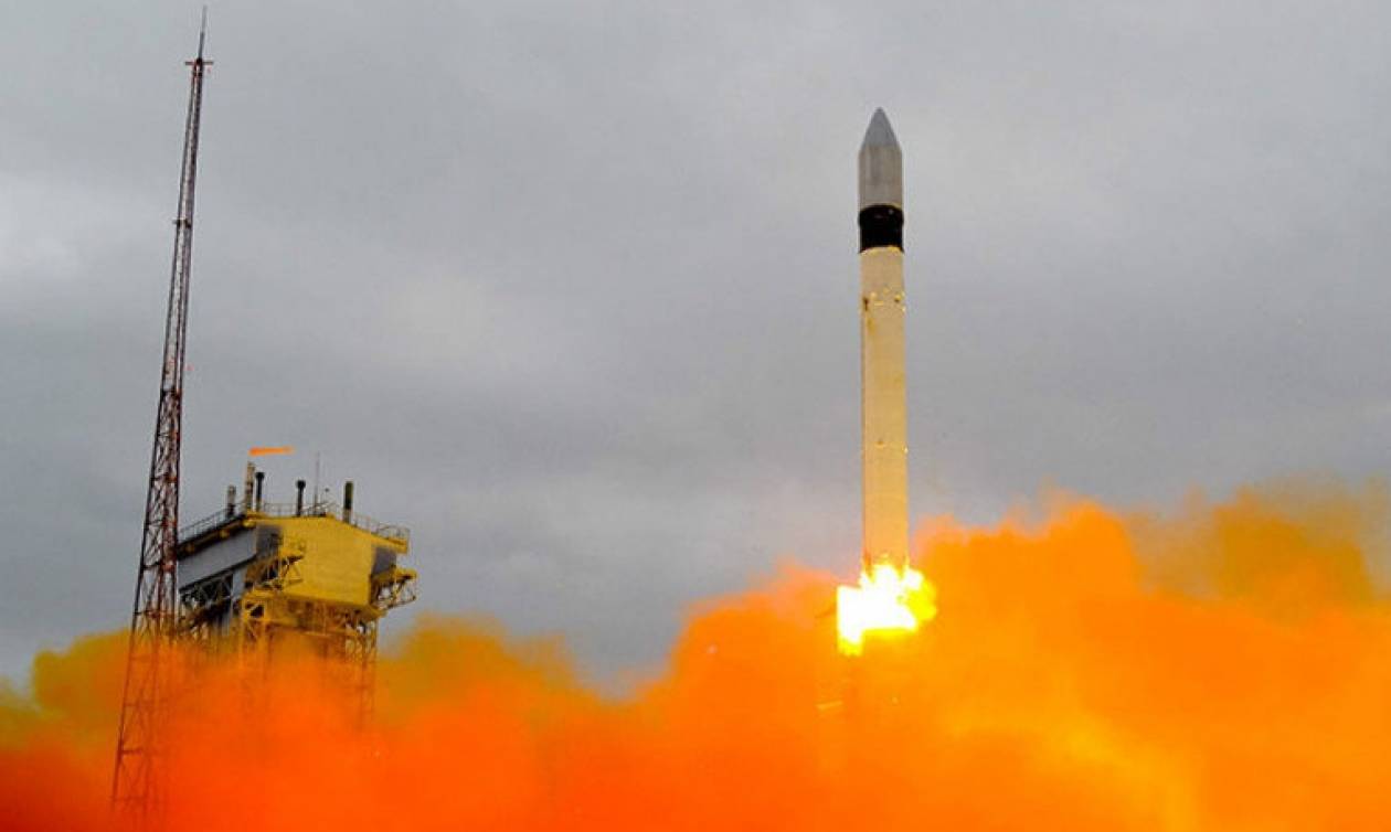 Σε τροχιά τρεις στρατιωτικοί δορυφόροι της Ρωσίας