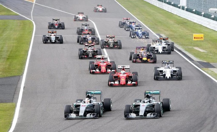 F1 Grand Prix Ιαπωνίας: Νίκη και ρεκόρ για Hamilton (photos)