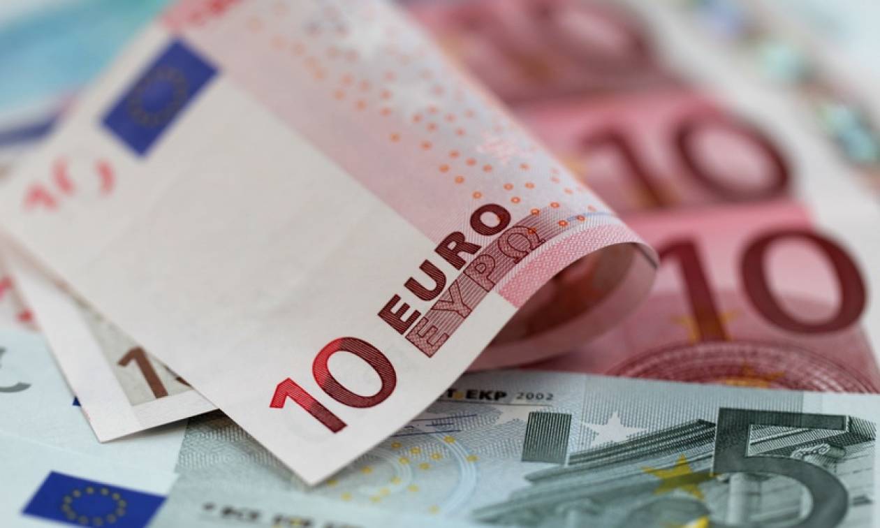 Η κυβέρνηση θεωρεί πλούσιους τους μισθωτούς των 1.500 ευρώ