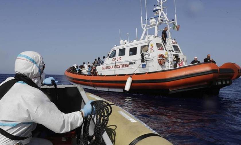 Διάσωση τουλάχιστον 250 μεταναστών στα ανοιχτά της Λιβύης
