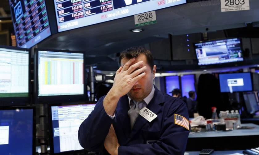 Μεγάλες απώλειες στη Wall Street με αυξημένες τις ανησυχίες για την παγκόσμια οικονομία