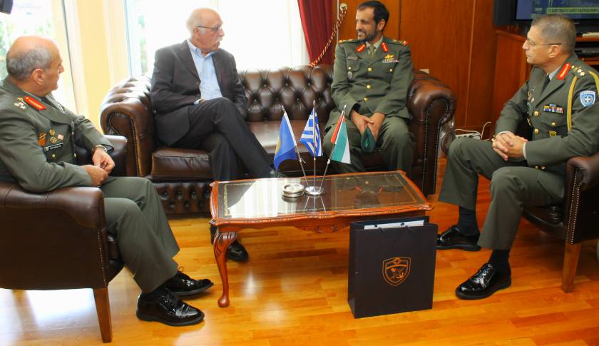 Συνάντηση ΑΝΥΕΘΑ με Αρχηγό Χερσαίων Δυνάμεων Ηνωμένων Αραβικών Εμιράτων