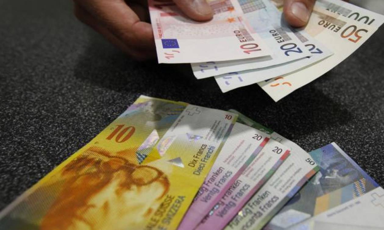 Λύση για τα δάνεια σε ελβετικό φράγκο προτείνει ο Συνήγορος του Καταναλωτή