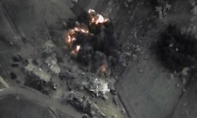 Πρώτες ρωσικές επιδρομές στη Ράκα - Επλήγη κέντρο ελέγχου του Ισλαμικού Κράτους (video)