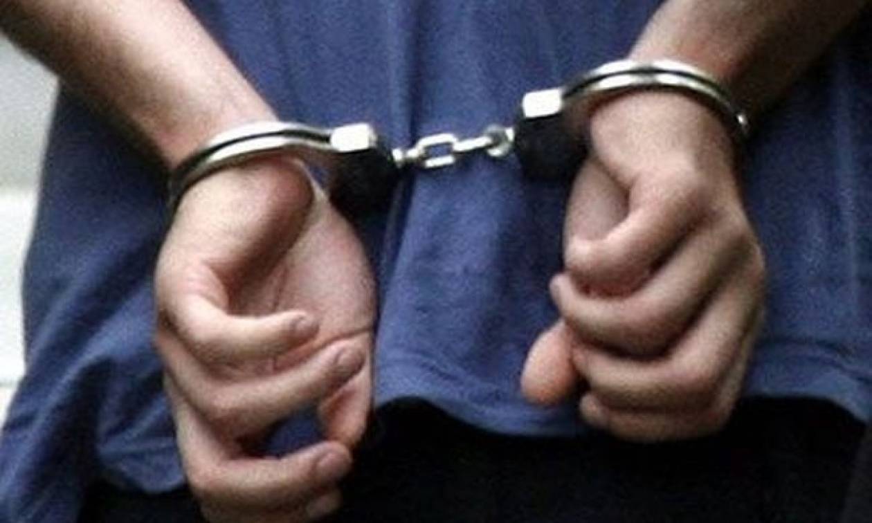 Δύο συλλήψεις για παράνομα τυχερά παιχνίδια στο Λουτράκι