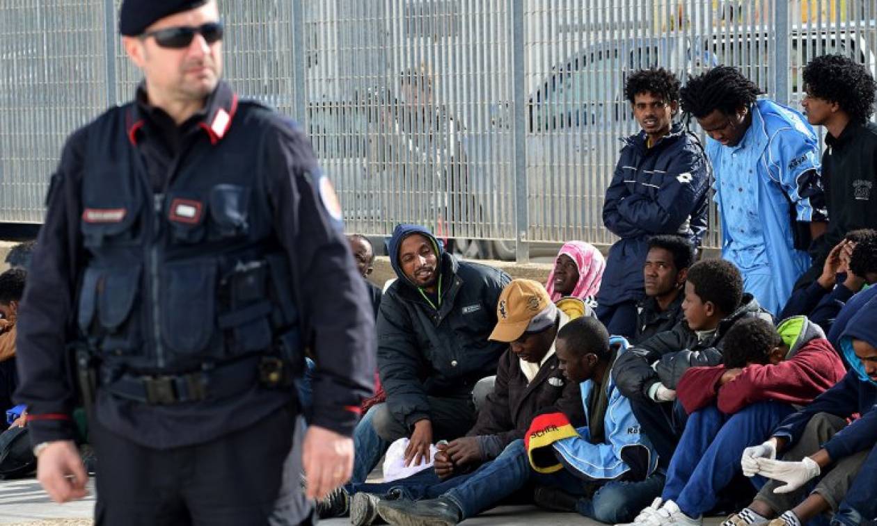 Tην Παρασκευή η πρώτη μετεγκατάσταση προσφύγων από την Ιταλία στη Σουηδία