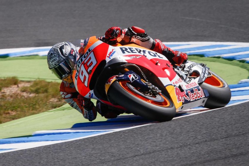 MotoGP Grand Prix Ιαπωνίας: Ποιος θα σταματήσει τον Valentino Rossi; (photos)