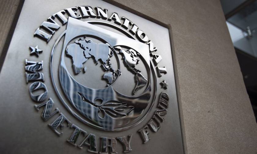 Η ελάφρυνση του ελληνικού χρέους συζητείται στο ΔΝΤ αλλά όχι επισήμως