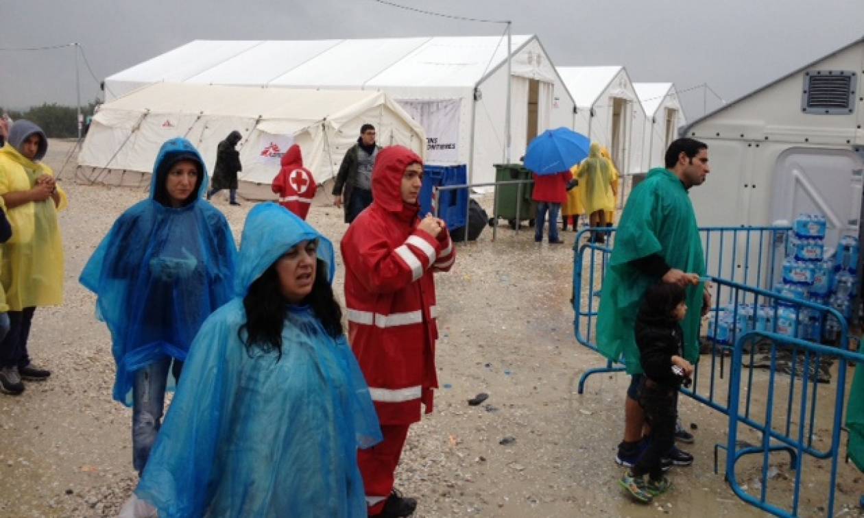 Σε κλίμα συγκίνησης ολοκληρώθηκε η μεγάλη αποστολή βοήθειας στην Ειδομένη (photos)