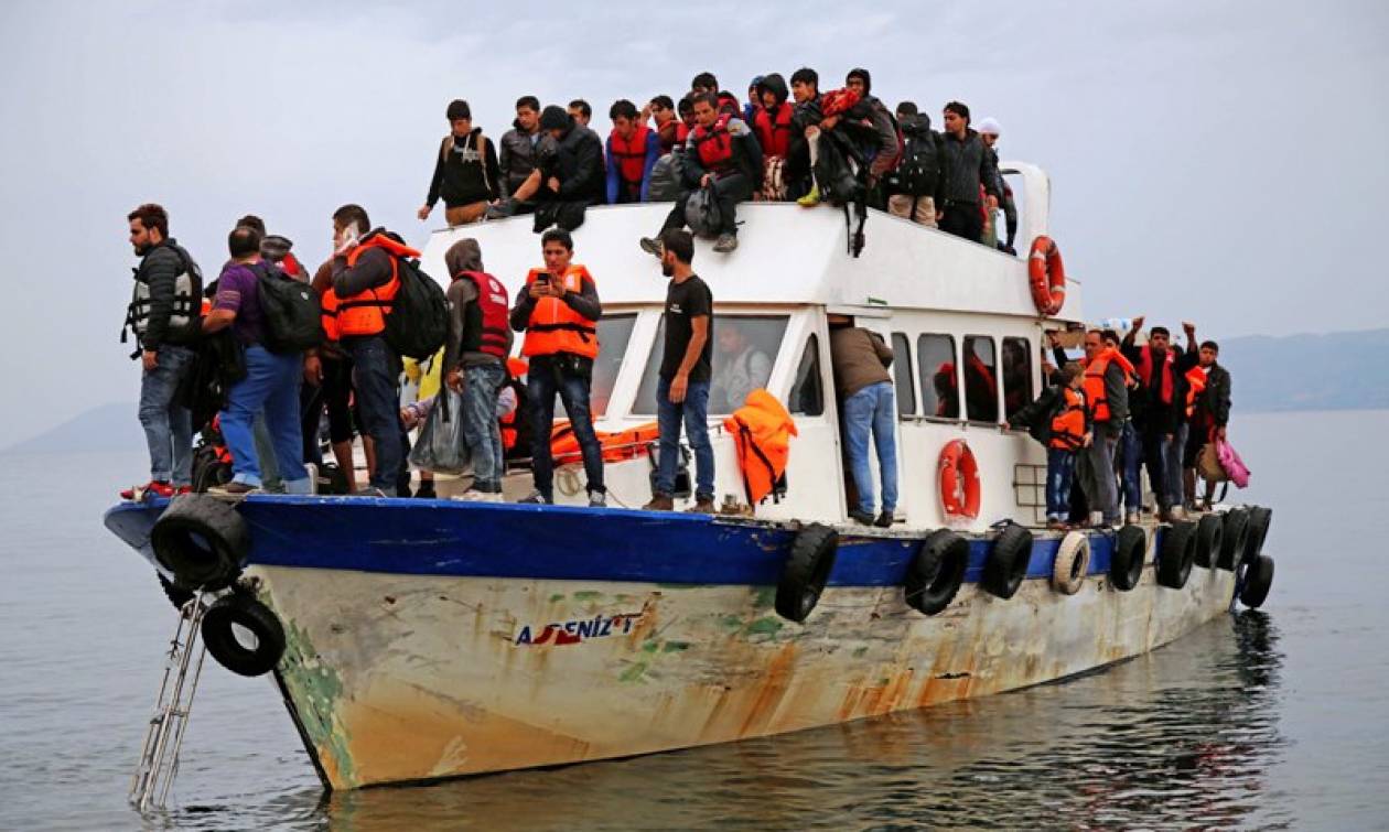 Τούρκος διακινητής μετέφερε στη Μυτιλήνη 1.000 μετανάστες σε ένα Σαββατοκύριακο (pics)