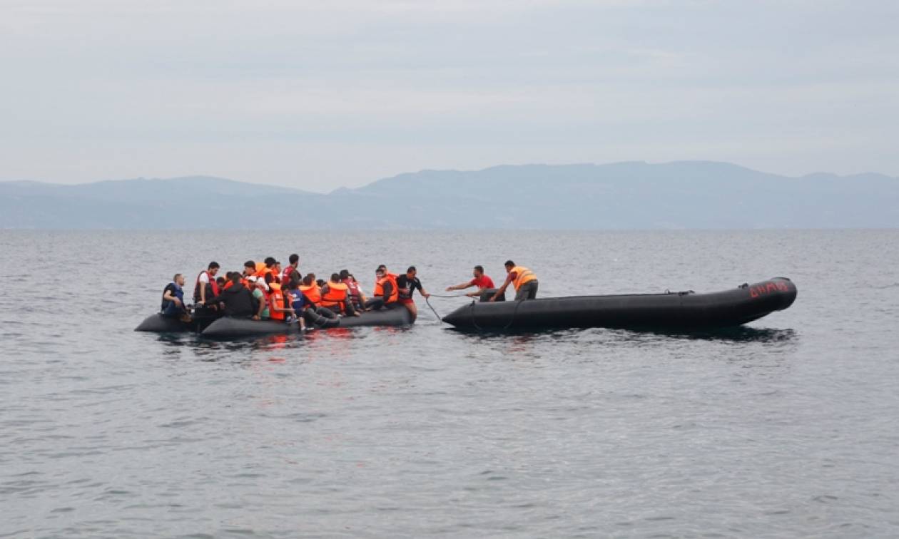 Νέες διασώσεις μεταναστών στο Αιγαίο – Έφθασαν με θαλαμηγό