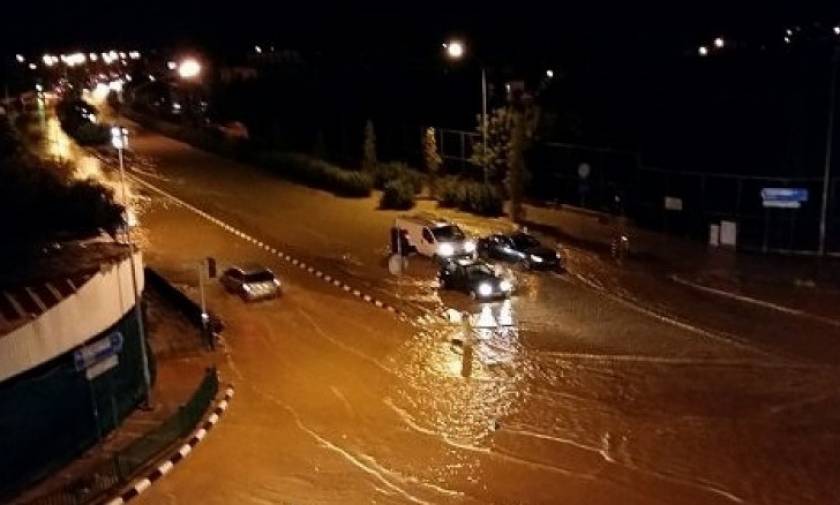 Βιβλική καταστροφή σε αρκετές περιοχές της Πάφου λόγω βροχών