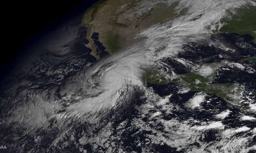 Ο τυφώνας Πατρίσια όπως φαίνεται από το διάστημα (pic)