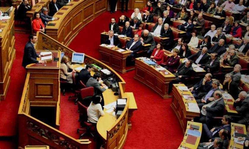 Βουλή: Δείτε Live τη συζήτηση για το νομοσχέδιο των ΜΜΕ