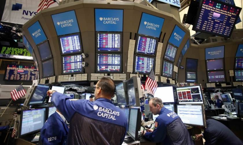 Με μικρή πτώση έκλεισε η Wall Street