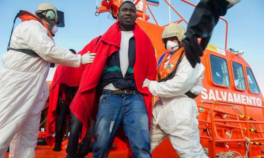 Ισπανία: Τέσσερις μετανάστες πνίγηκαν και δεκάδες αγνοούνται
