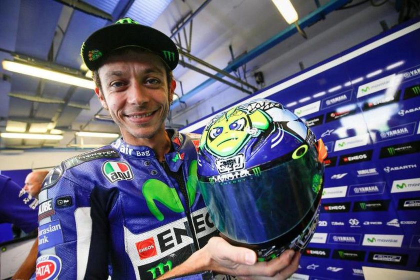 MotoGP Grand Prix Βαλένθια: Έφεση Rossi κατά της ποινής (photos)