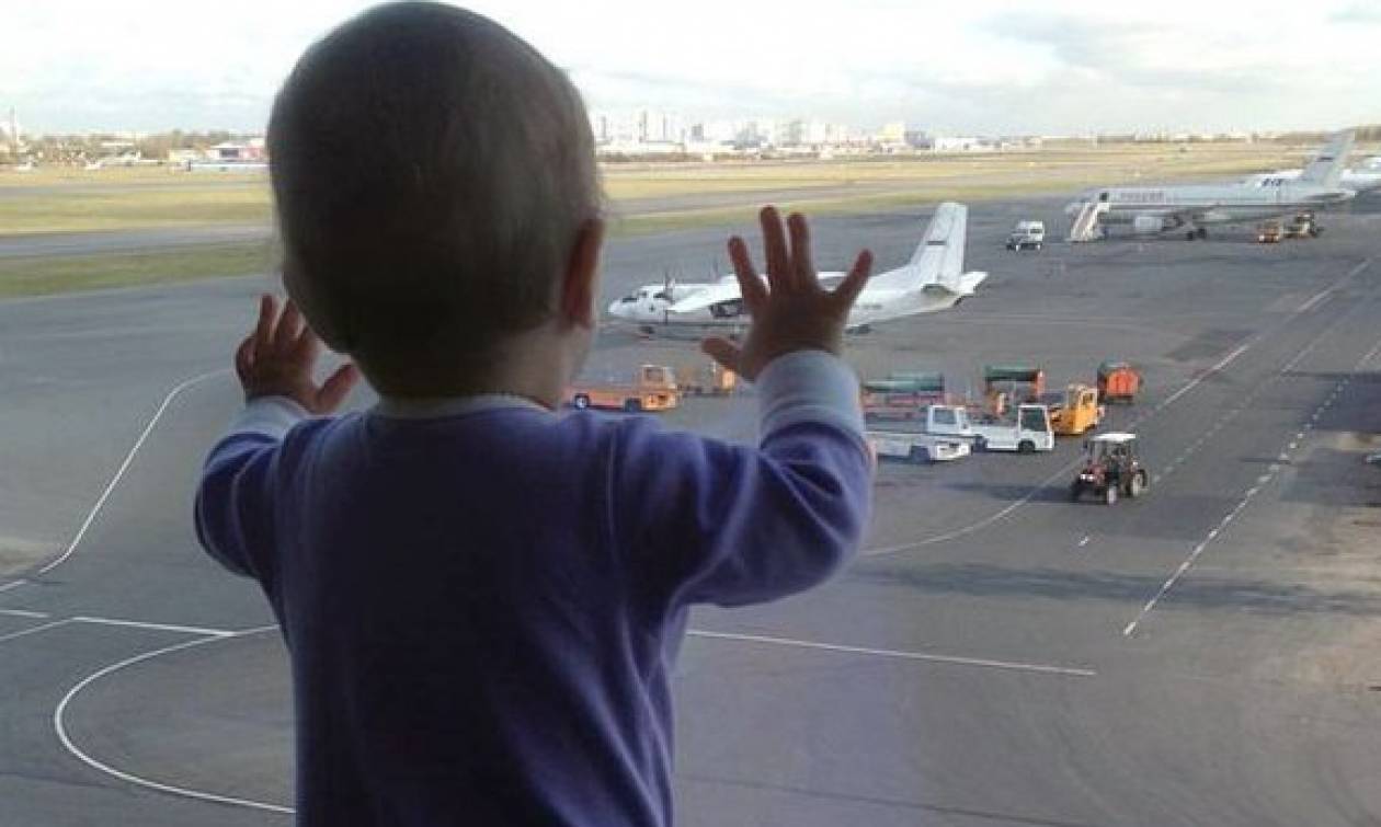 Συντριβή αεροσκάφους: Το 10 μηνών βρέφος που έγινε σύμβολο της αεροπορικής τραγωδίας