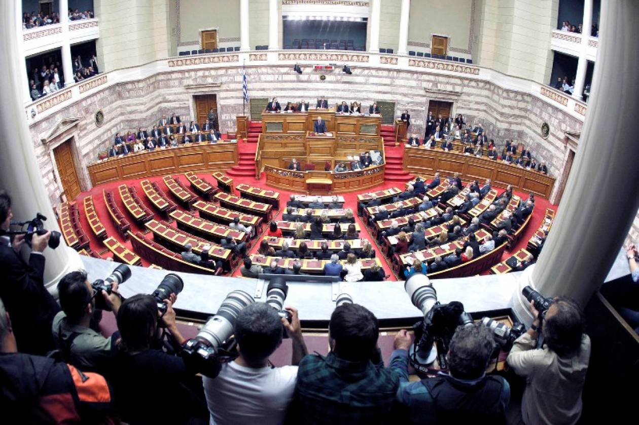 Βουλή: Τροπολογίες για άρση του ΦΠΑ στην ιδιωτική εκπαίδευση και τα γηροκομεία