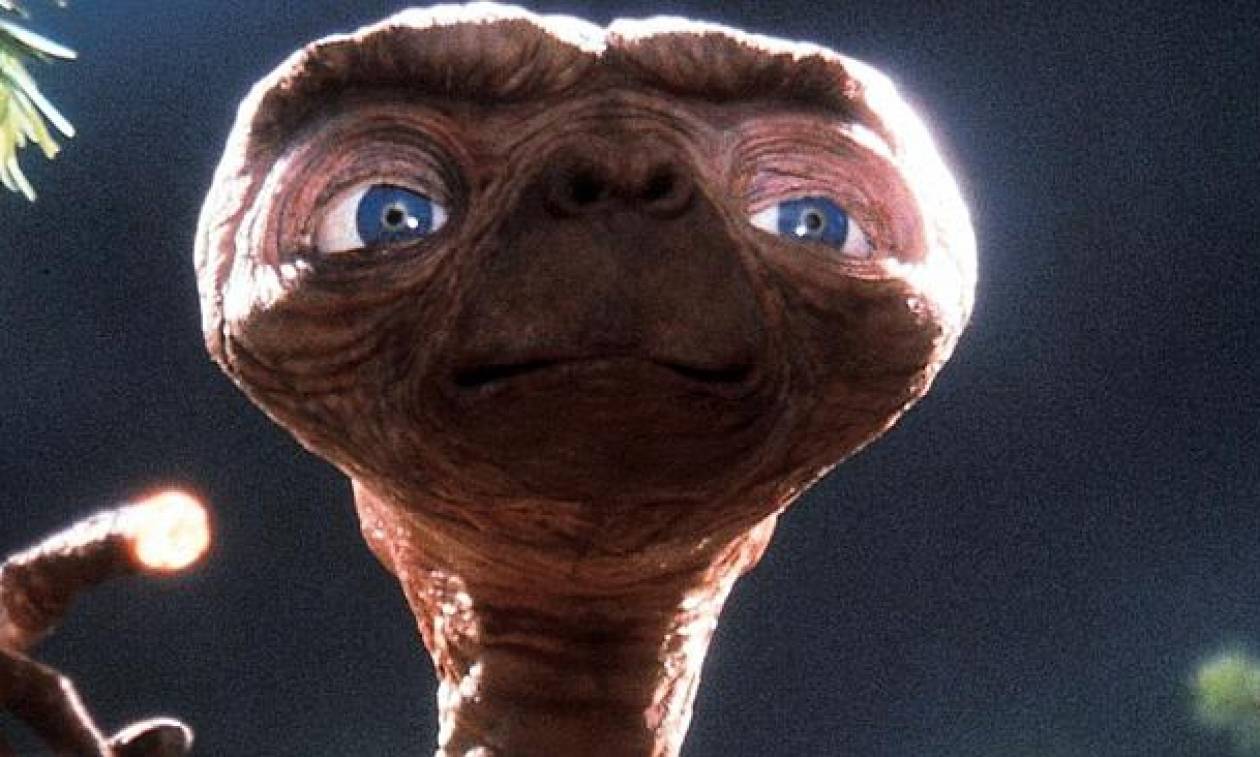 Πέθανε η «μητέρα» του E.T. του εξωγήινου