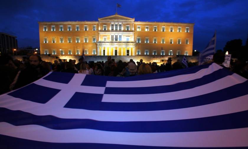 Σε πορεία κατάρρευσης η μεσαία τάξη στην Ελλάδα