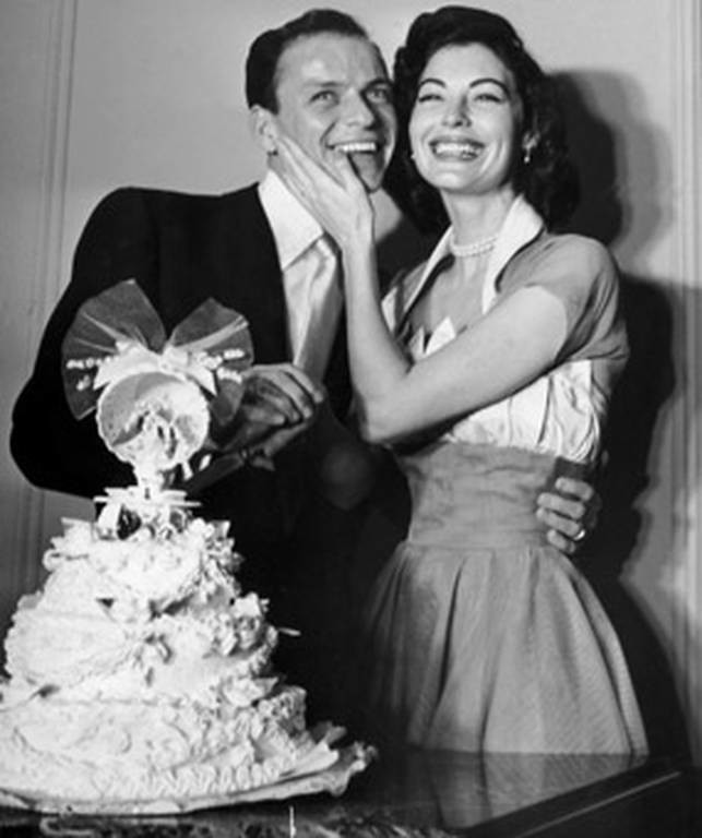 Σαν σήμερα 1951: Ο γάμος Φράνκ Σινάτρα-Αβα Γκάρντνερ (pics)