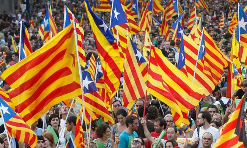 Ψήφισε «ναι» στην ανεξαρτησία η βουλή της Καταλονίας