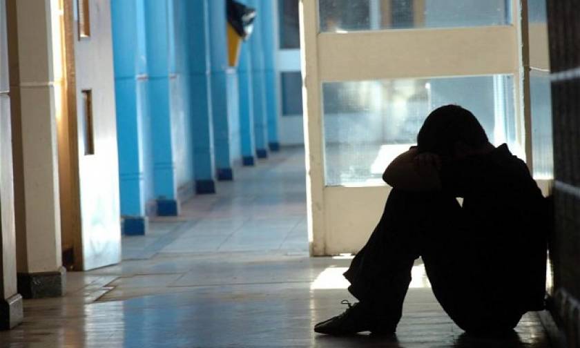 Τρίκαλα: Συνελήφθησαν 4 ανήλικοι για bullying σε βάρος 12χρονου