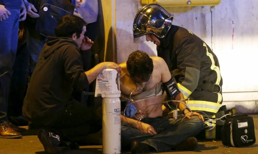 Επίθεση Παρίσι: Το Newsbomb.gr στη «σκοτεινή» πόλη του... φωτός