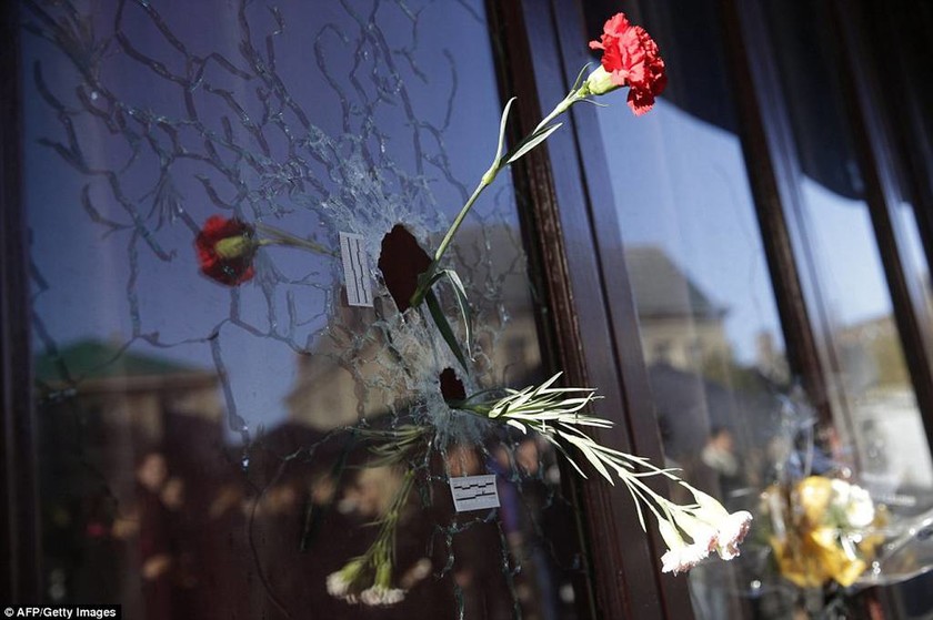 Επίθεση Παρίσι: Οδοιπορικό στους δρόμους μετά τα δραματικά γεγονότα της Παρασκευής