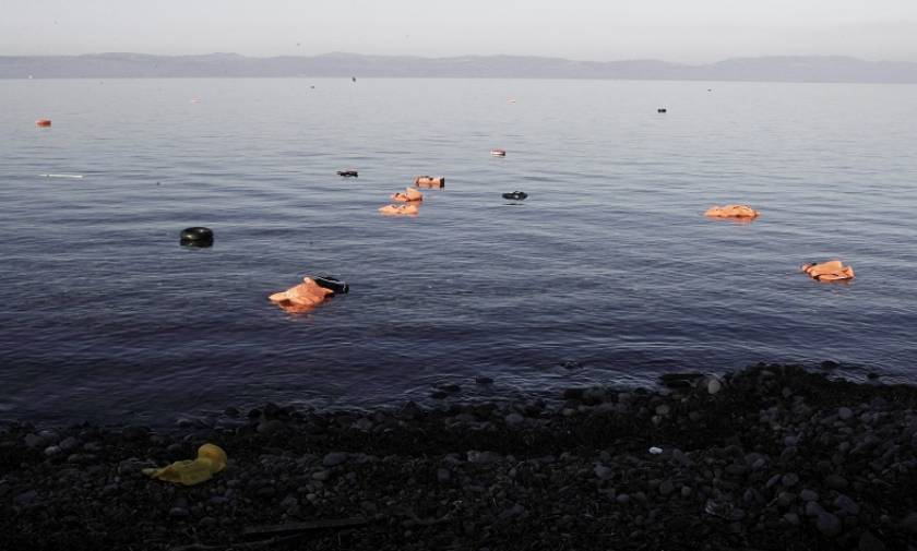 Σαμοθράκη: Εντοπίστηκε σκάφος με 120 πρόσφυγες