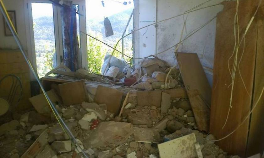 Σεισμός Λευκάδα: Δύο νεκρές γυναίκες τα θύματα των 6,1 Ρίχτερ (photos - videos)
