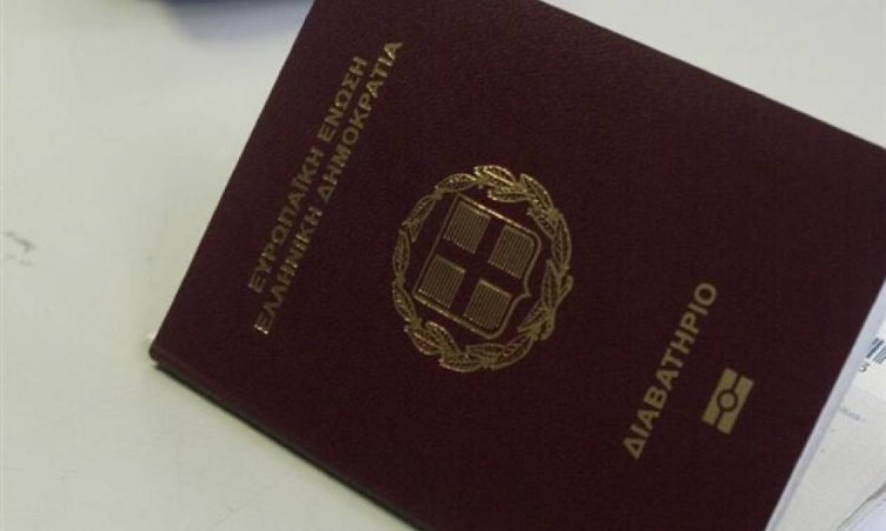 Συνελήφθησαν πέντε Σύριοι με κλεμμένα ελληνικά διαβατήρια