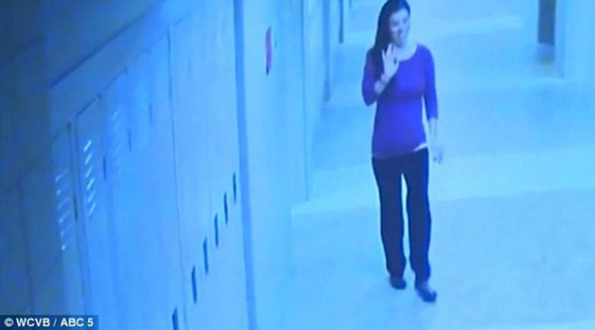 Σοκαριστικό βίντεο λίγο πριν το βιασμό και τη δολοφονία καθηγήτριας από ανήλικο μαθητή της (photos)