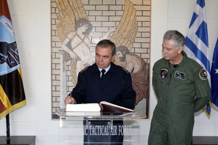 Επίσκεψη Διοικητή CAOC TJ στο στο Αρχηγείο Τακτικής Αεροπορίας (pics)