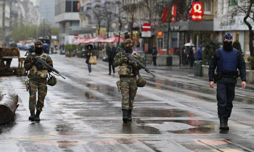 Βρυξέλλες: Ο Σαρλ Μισέλ προειδοποιεί για τρομοκρατική επίθεση με όπλα και εκρηκτικά!