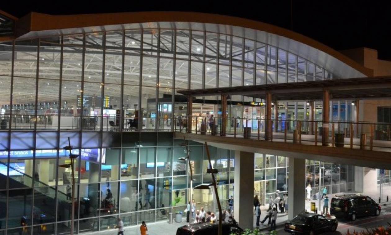 Αεροδρόμιο Λάρνακας: Συναγερμός για τρία ύποπτα πρόσωπα