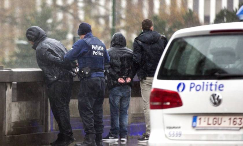 Βέλγιο: Πέντε ακόμα συλλήψεις υπόπτων για τρομοκρατία στις Βρυξέλλες