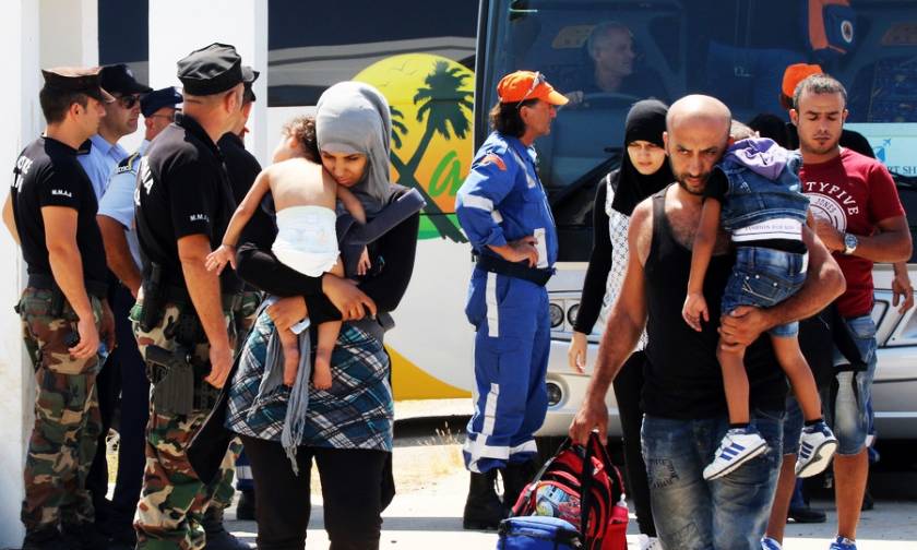 Κομισιόν: Η Ελλάδα δεν είναι μόνη της απέναντι στην προσφυγική κρίση