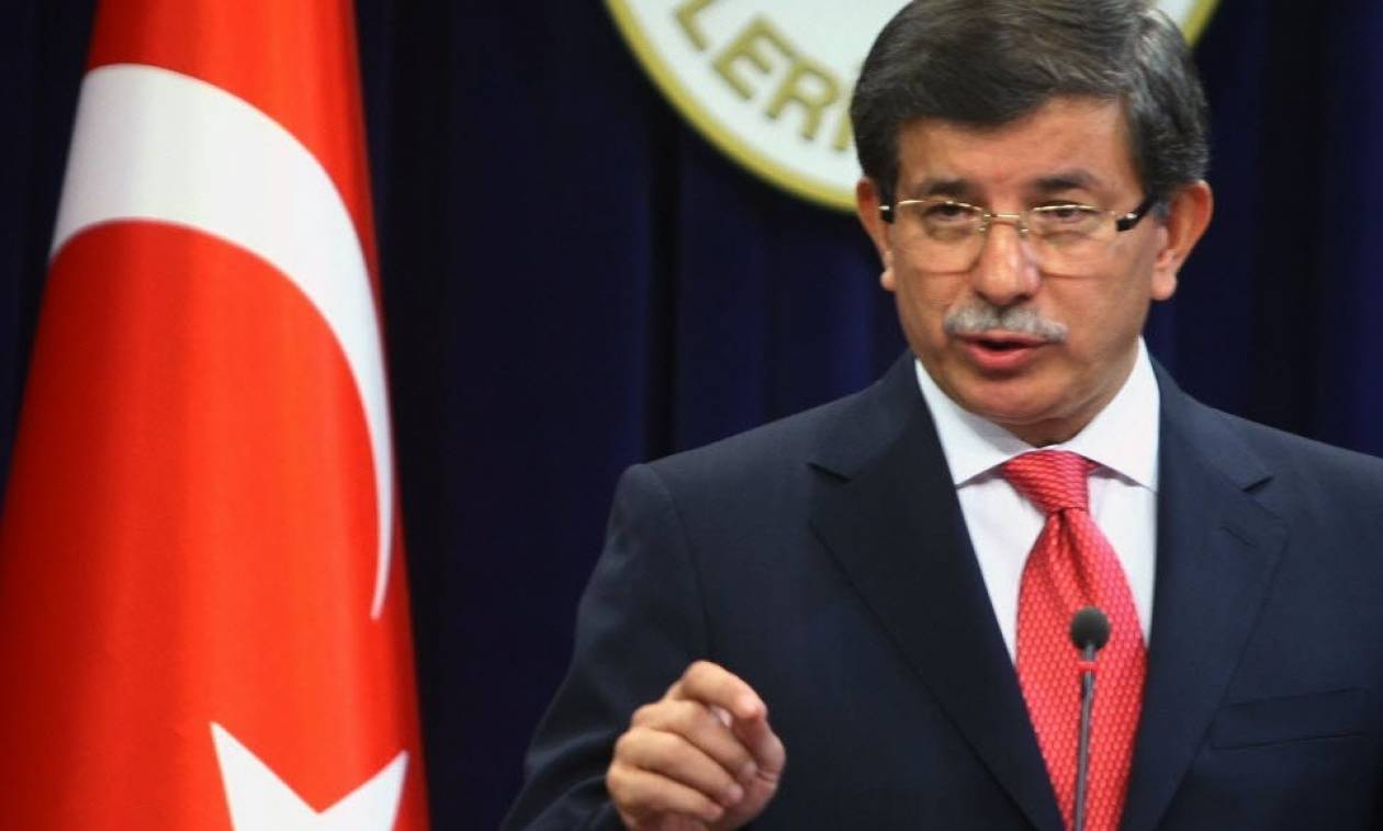 Νταβούτογλου: Η Τουρκία έχει κάθε δικαίωμα να αντιδρά όταν παραβιάζεται ο εναέριος χώρος της
