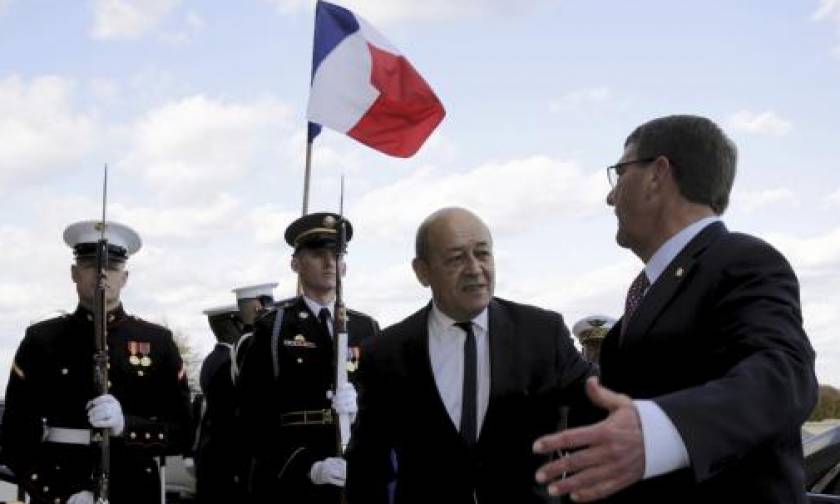 «Στρατιωτική υποστήριξη στη Γαλλία από τους 27 εταίρους της ΕΕ»