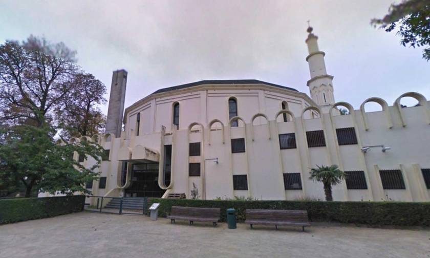 Βρυξέλλες: Τέμενος εκκενώθηκε λόγω ύποπτης σκόνης σε φακέλους